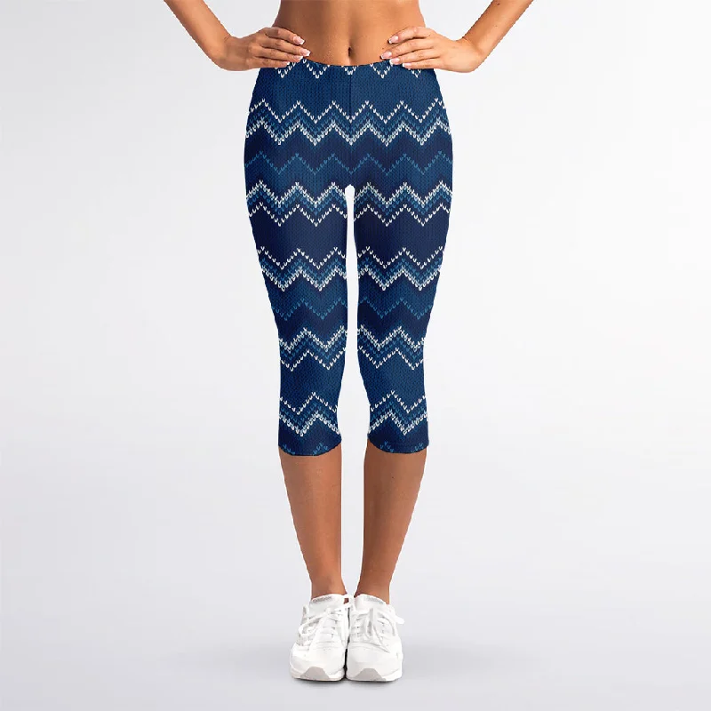Blue Chevron Knitted Pattern Print Women's Capri Leggings Comfortable Tummy Shaping Leggings Blue Chevron Knitted Pattern Print Women's Capri Leggings Comfortable Tummy Shaping Leggings